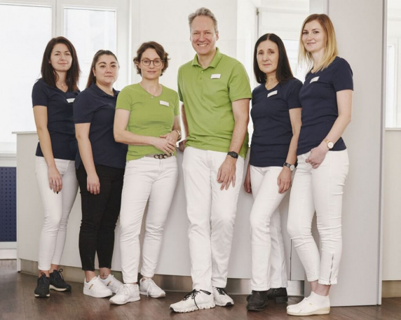 Überweiser - Frauenarztpraxis Dr. Kersten · Dr. Sulzbach · Dr. Jank